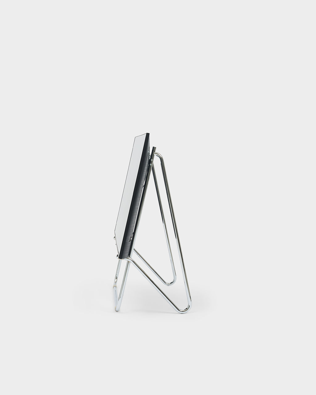 Pedestal Bloom Stands Low 020 Chrome